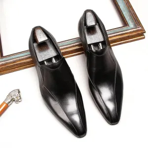 A sleek pair of British Pointed Oxford Men's Shoes, perfect for any formal occasion